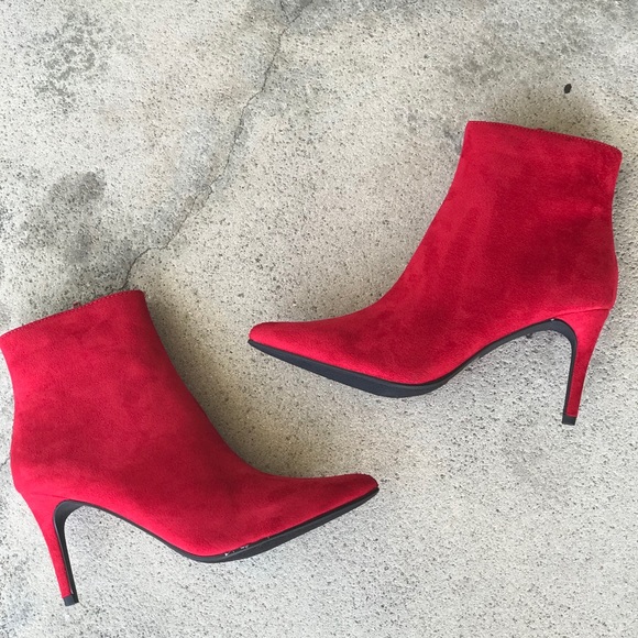 Delicious Shoes - Last 1!  Delicious Red faux suede size 5.5 BOOTIE